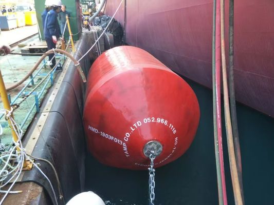 Судно на судно причалы морские пенопокрытые фендерные части пневматические резиновые фендеры