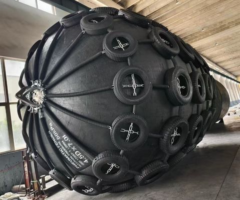 YOKOHAMA Fenders Пневматический фендер судна